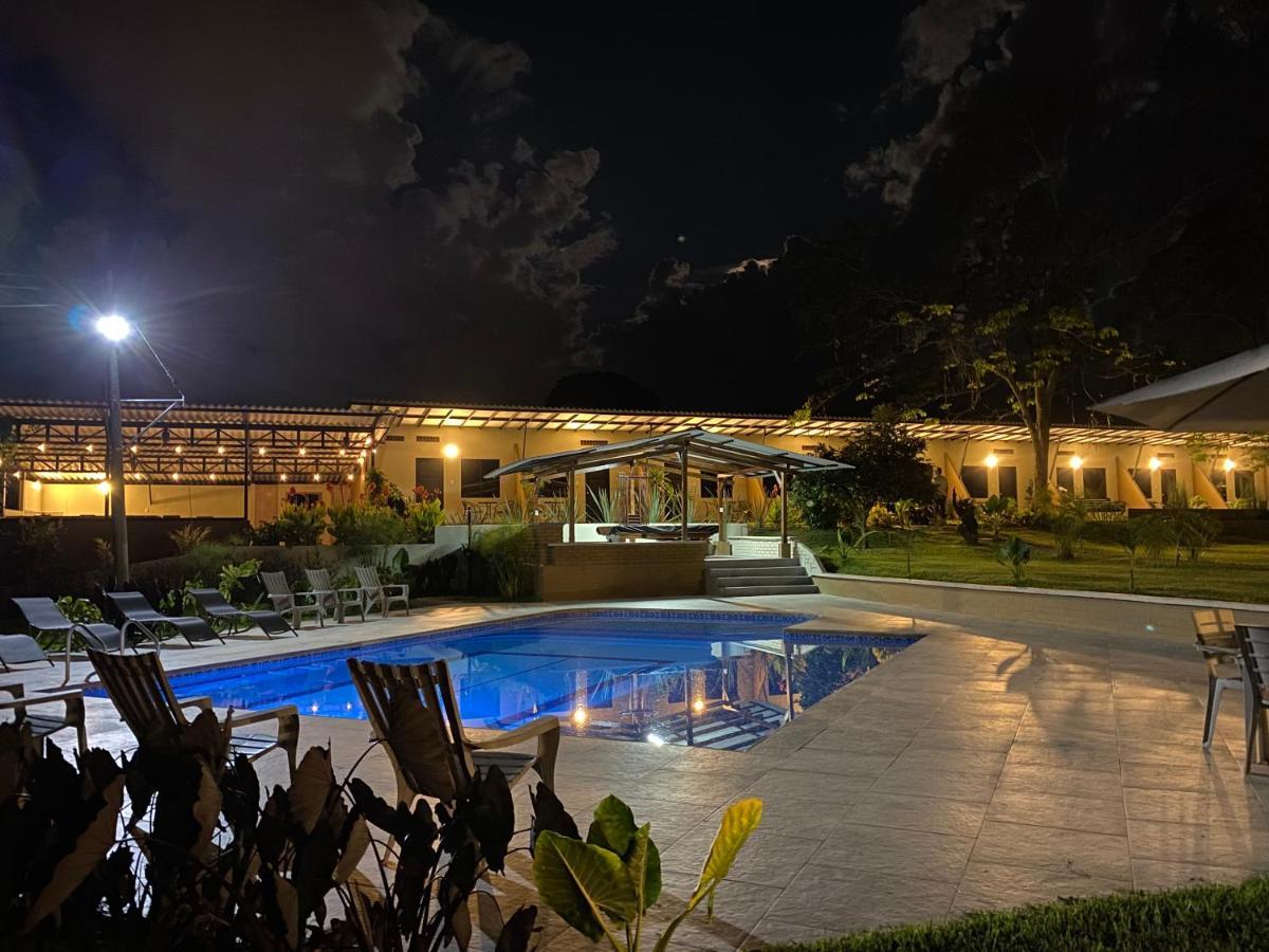 Baum Hotel Armenia  Eksteriør bilde